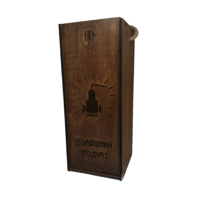 Бутылка 1л в деревянном коробе "Домашний продукт"